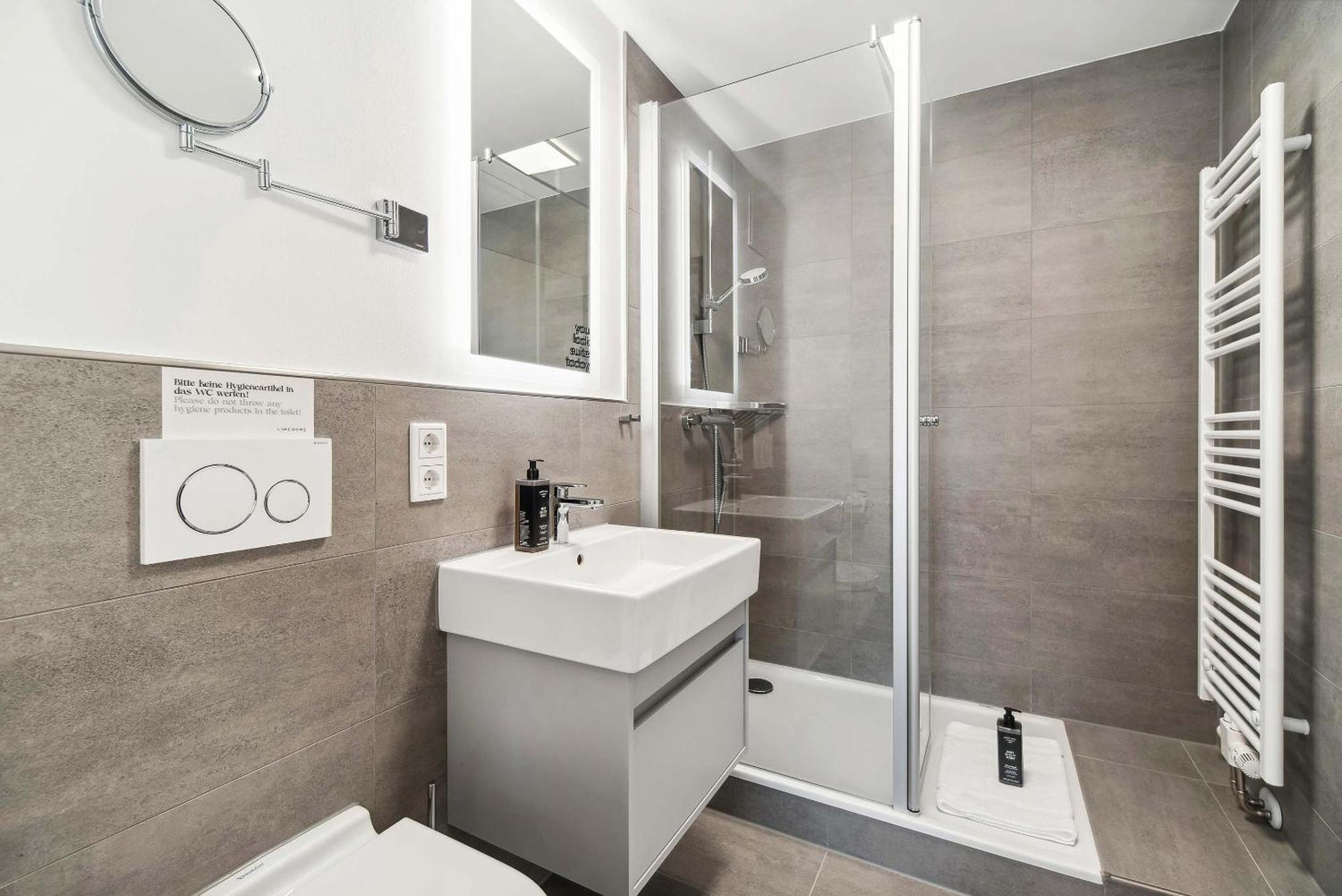 Limehome Kassel Wilhelmsstrasse エクステリア 写真