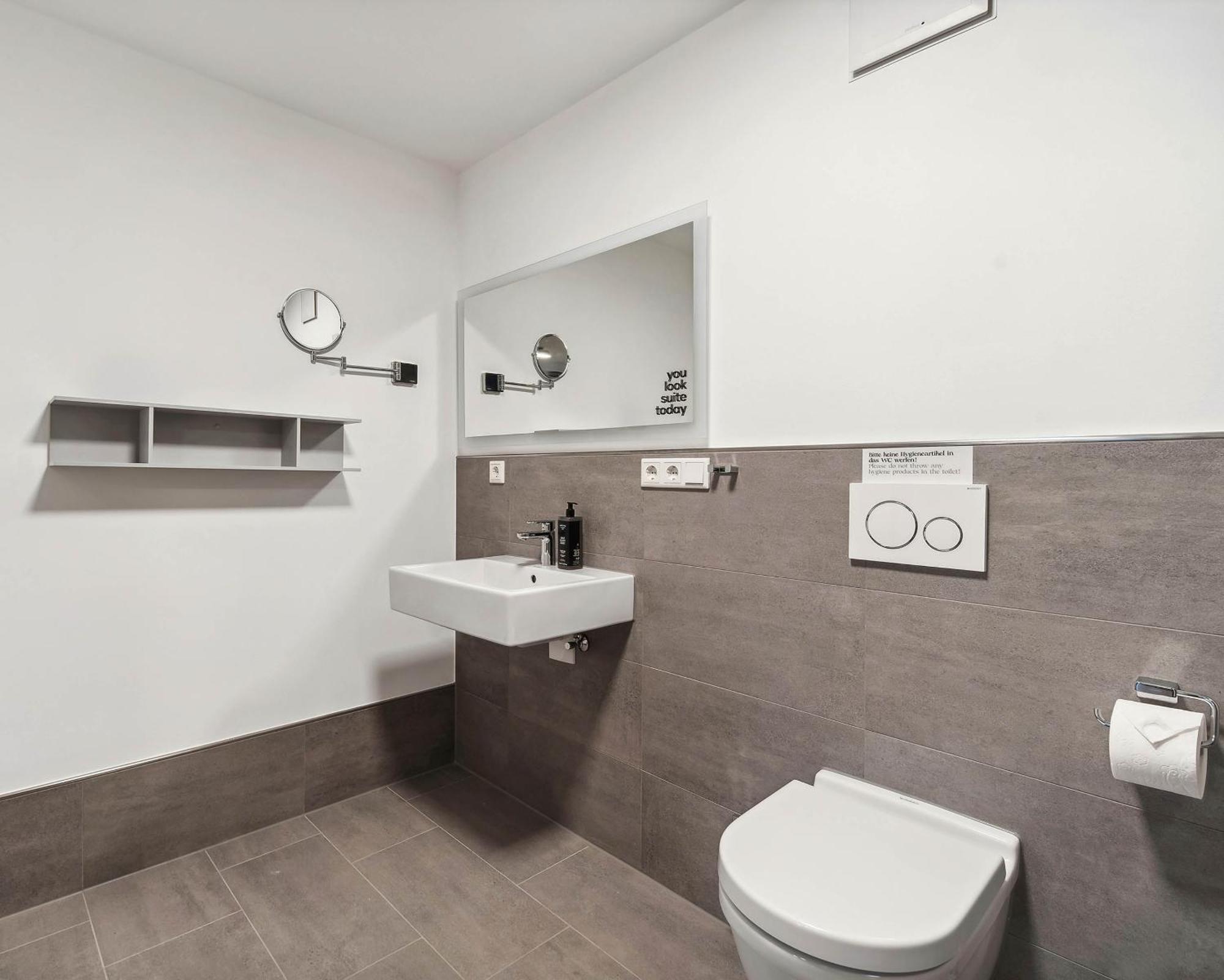 Limehome Kassel Wilhelmsstrasse エクステリア 写真